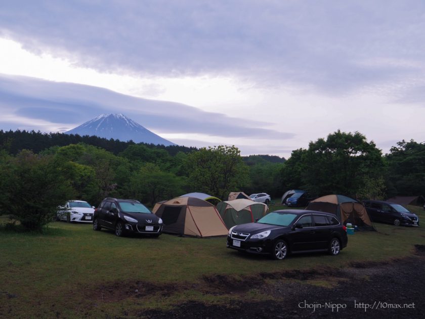 朝霧ジャンボリーオートキャンプ場, プジョー308SW, 富士山