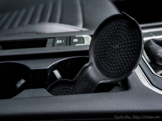 VW　フォルクスワーゲン　パサートオールトラック　PassatAlltrack　内装　インテリア　グローブボックス　収納　物入れ　ユーティリティ　ドリンクホルダー