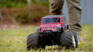 緑道Rally　E-M1 Mark IIのC-AF＋高倍率ズームでラジコン＆チャリンコを追いかけるの巻