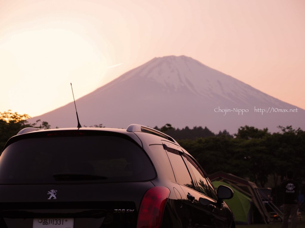 やまぼうしオートキャンプ場, プジョー308SW, 富士山