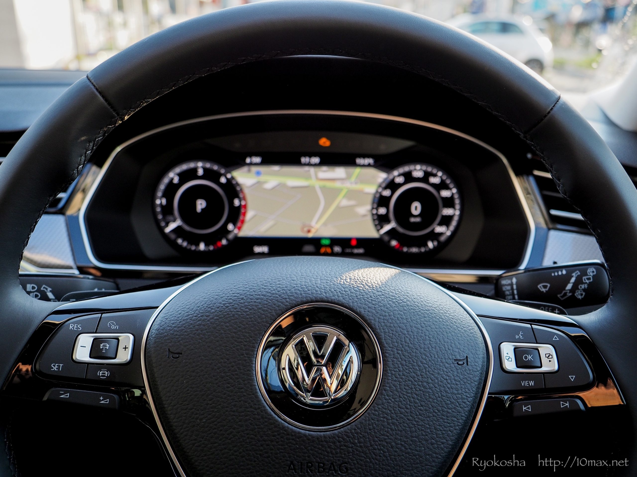 Volkswagen & Passat Alltrack